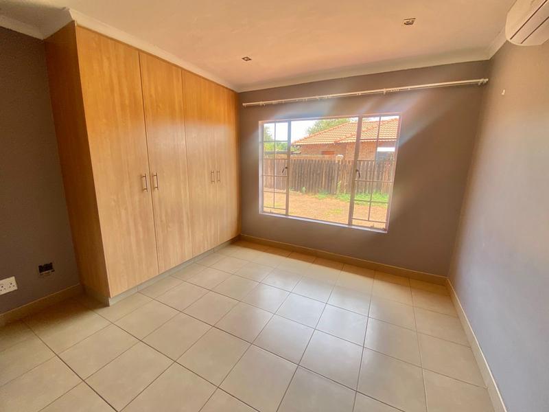 To Let 3 Bedroom Property for Rent in Kathu Northern Cape